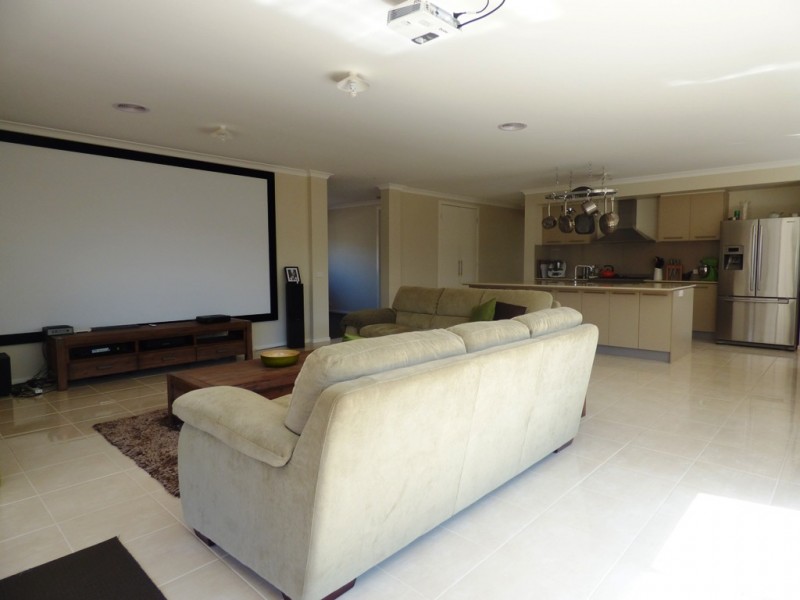 100 Malibu Boulevard, Point Cook VIC 3030