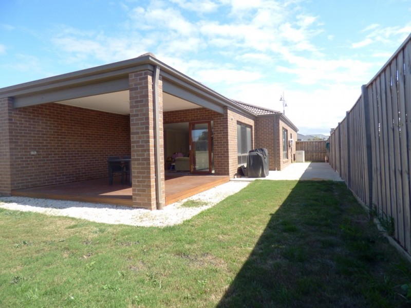 100 Malibu Boulevard, Point Cook VIC 3030