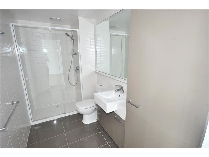 REF 24024/241 City Road, Southbank VIC 3006