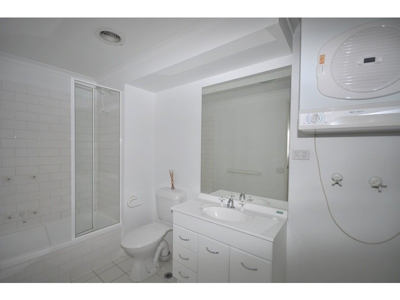 REF 24028/38 Kavanagh Street, Southbank VIC 3006