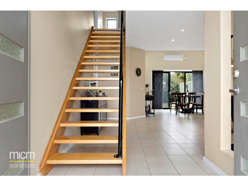 19 Hyde Park Terrace, Point Cook VIC 3030