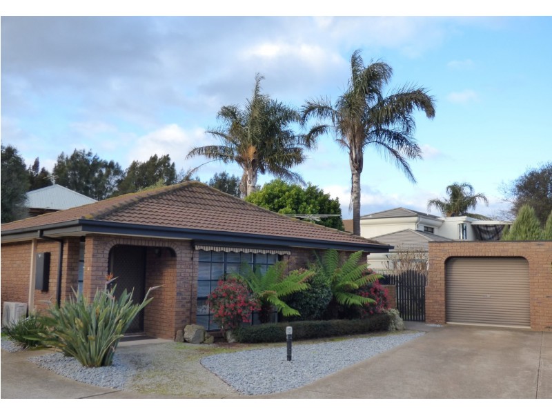 9/23-25 Finch Road, Werribee South VIC 3030