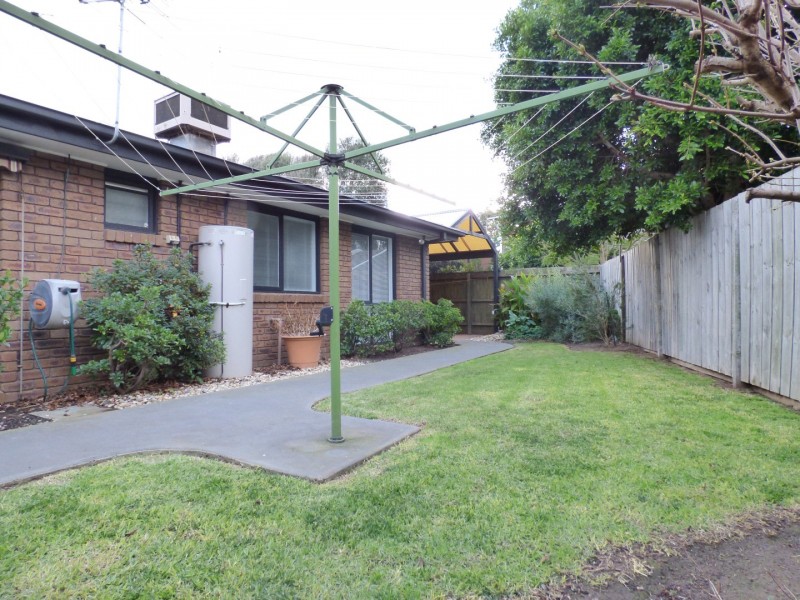 9/23-25 Finch Road, Werribee South VIC 3030