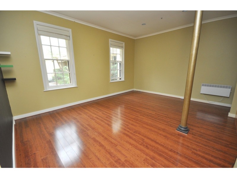 140 Wiltshire Drive, Kew VIC 3101