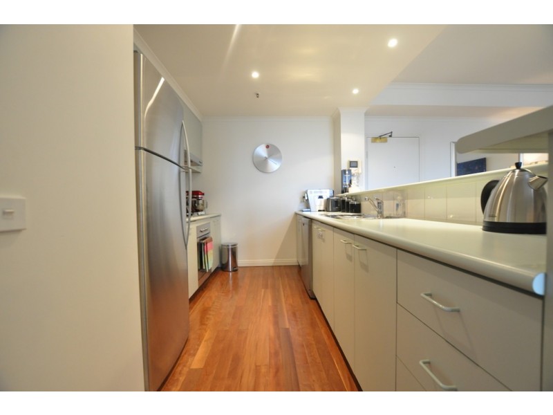 REF 24037/83 Queensbridge Street, Southbank VIC 3006