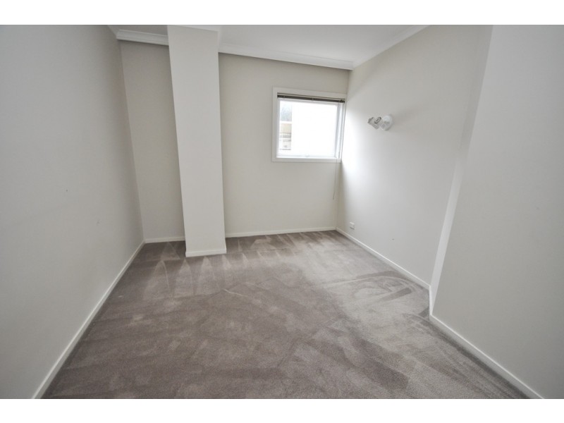 REF 24039/161 Sturt Street, Southbank VIC 3006