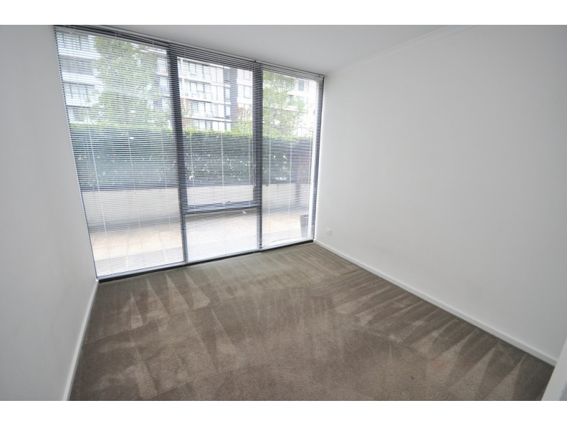 REF 24040/39 Dorcas Street, South Melbourne VIC 3205