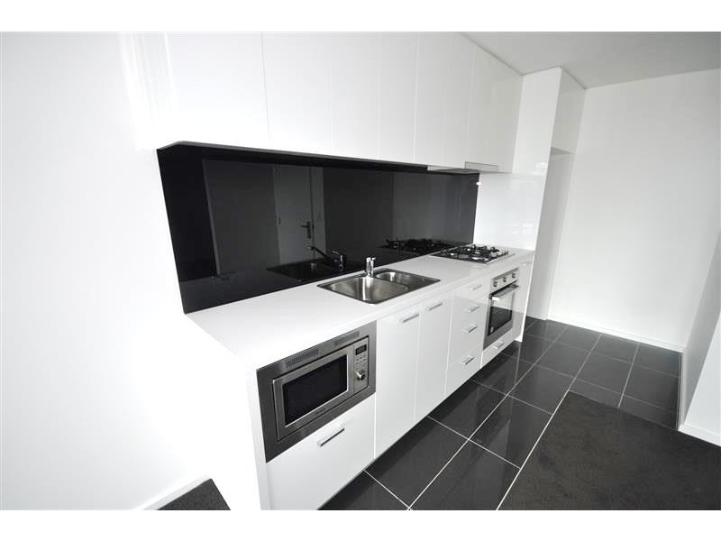 REF 24045/241 City Road, Southbank VIC 3006