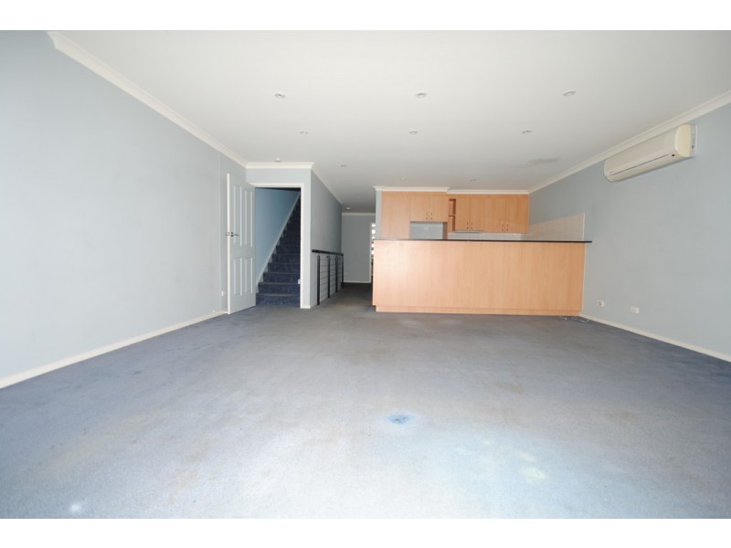 5 Nicholson Place, Melbourne VIC 3000