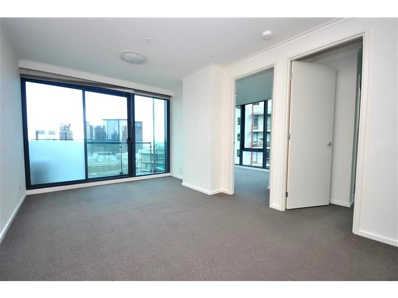 REF 24060/180 City Road, Southbank VIC 3006