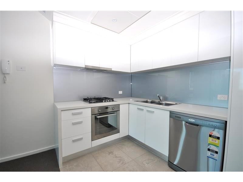 REF 24060/180 City Road, Southbank VIC 3006