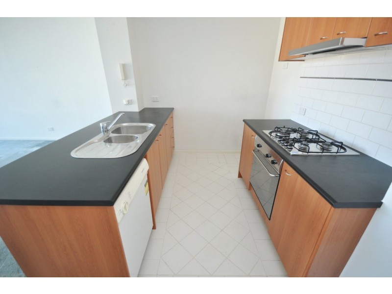 REF 24064/28 Bank Street, South Melbourne VIC 3205