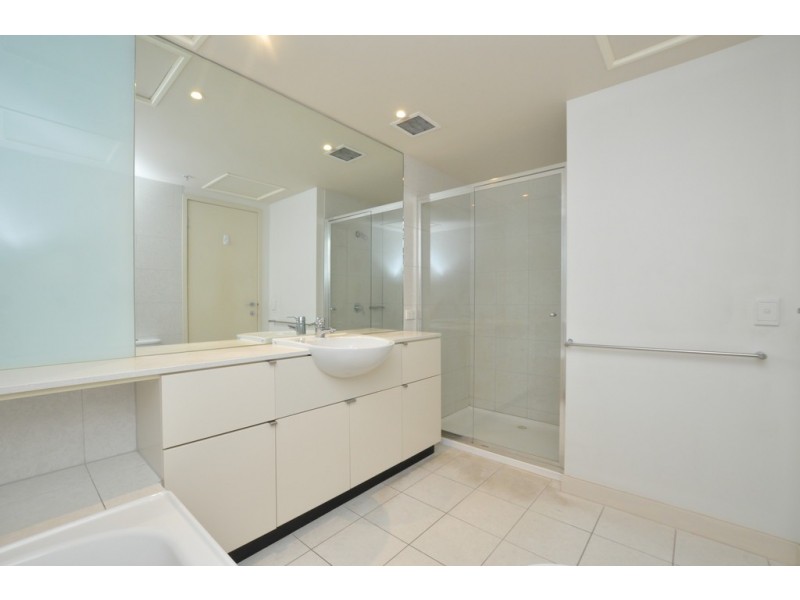 607/80 Clarendon Street, Southbank VIC 3006