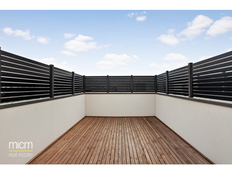 34D Middleton Drive, Point Cook VIC 3030