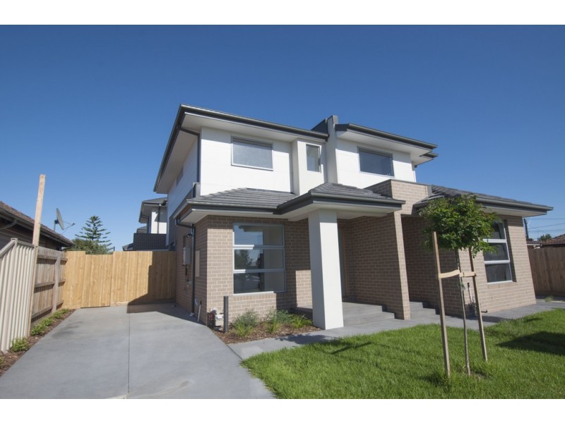 2/15 Dennis Street, Reservoir VIC 3073