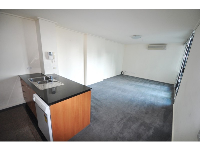 REF 24067/163 City Road, Southbank VIC 3006