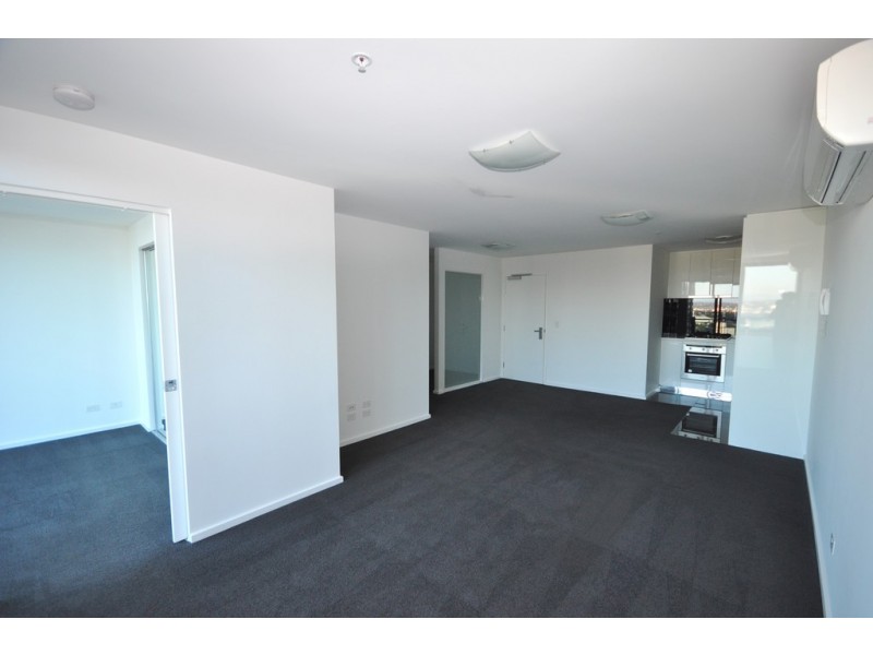 REF 24068/241 City Road, Southbank VIC 3006