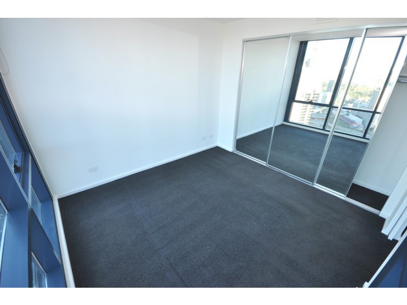 REF 24068/241 City Road, Southbank VIC 3006
