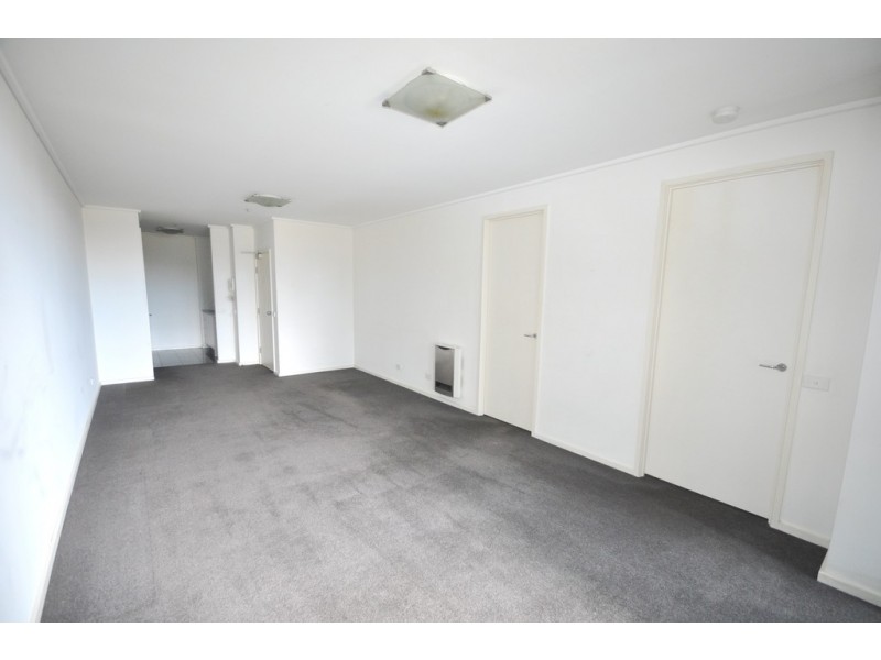 REF 24069/173 City Road, Southbank VIC 3006