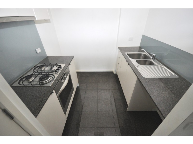 REF 24069/173 City Road, Southbank VIC 3006