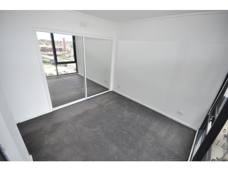 REF 24069/173 City Road, Southbank VIC 3006