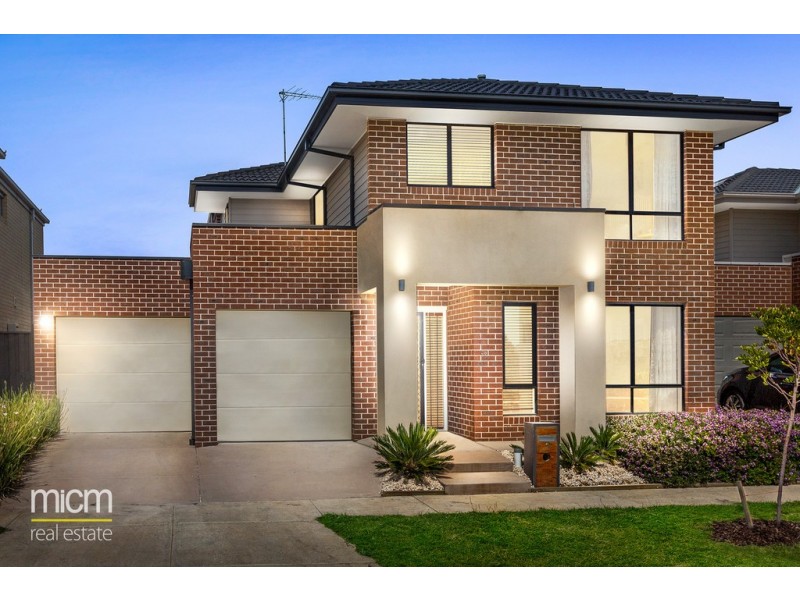 38 Jansar Street, Point Cook VIC 3030