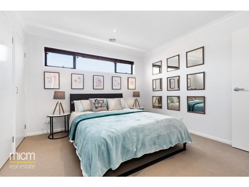 38 Jansar Street, Point Cook VIC 3030