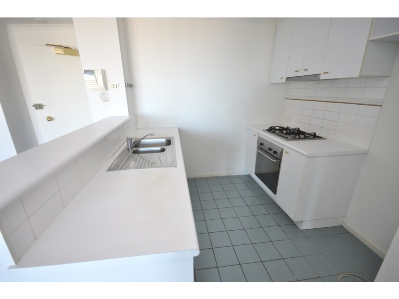 REF 24077/88 Park Street, South Melbourne VIC 3205