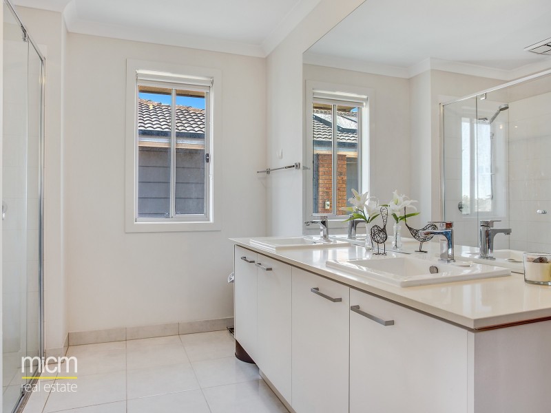 65 Barnstormer Boulevard, Point Cook VIC 3030