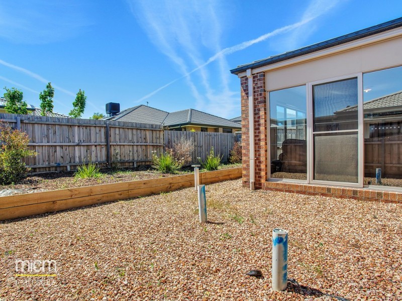 65 Barnstormer Boulevard, Point Cook VIC 3030