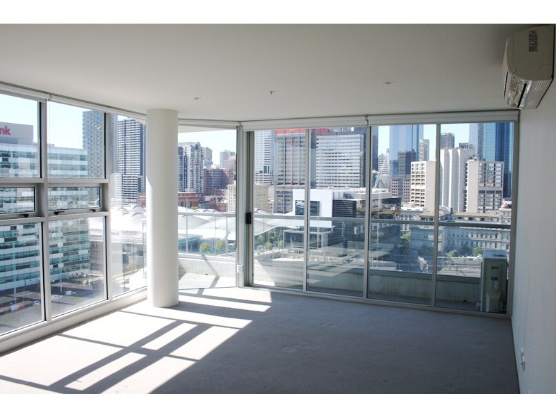 1709/8 McCrae Street, Docklands VIC 3008
