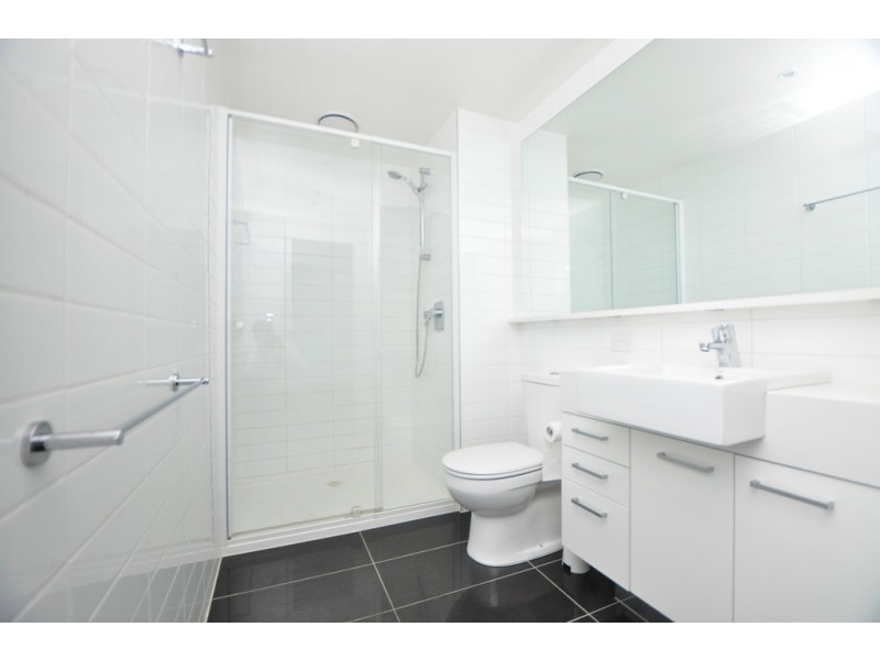 REF 24081/241 City Road, Southbank VIC 3006