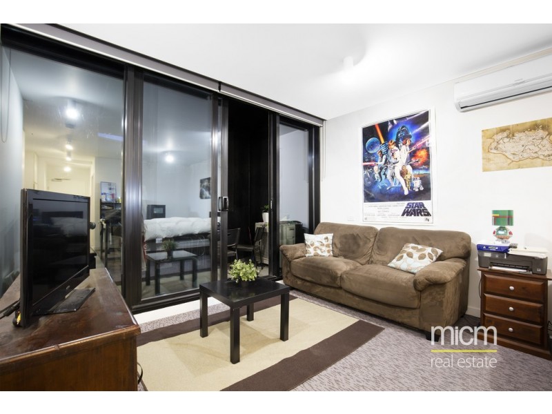 329/673 La Trobe Street, Docklands VIC 3008
