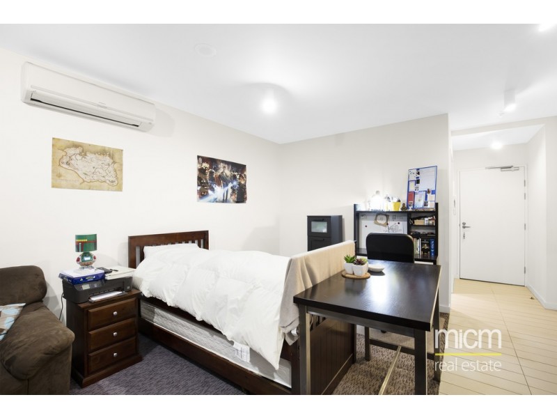 329/673 La Trobe Street, Docklands VIC 3008