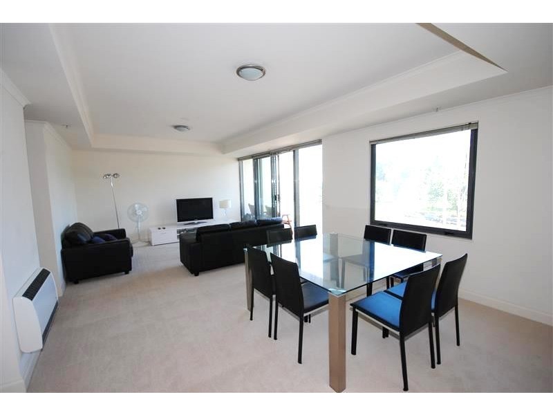 REF 24089/299 Spring Street, Melbourne VIC 3000