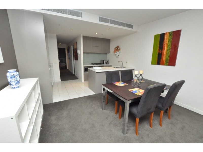 112/55 Queens Road, Melbourne VIC 3004