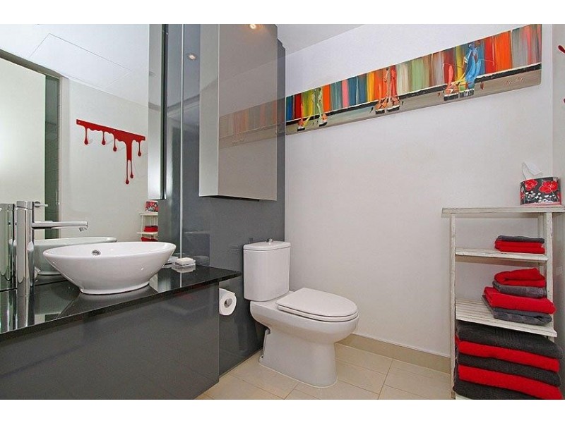 1602/7 Riverside Quay, Southbank VIC 3006