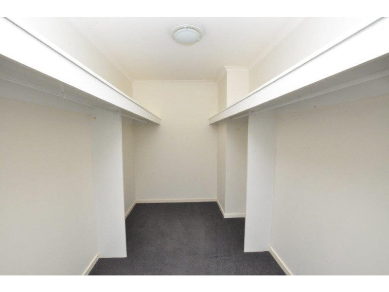 REF 24093/88 Park Street, South Melbourne VIC 3205