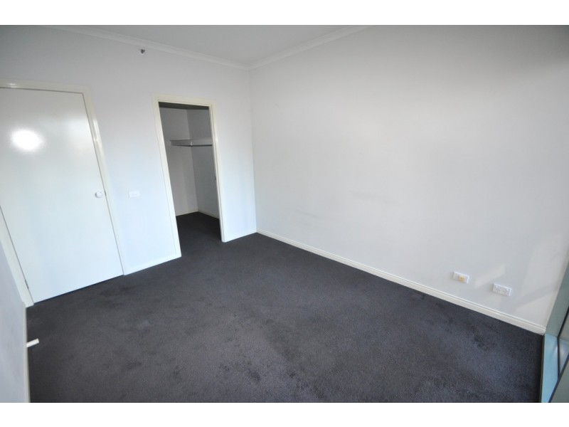 REF 24101/83 Queensbridge Street, Southbank VIC 3006