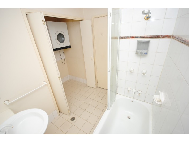 REF 24103/28 Southgate Avenue, Southbank VIC 3006