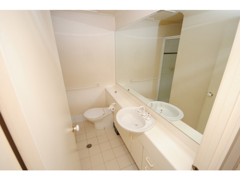 REF 24103/28 Southgate Avenue, Southbank VIC 3006