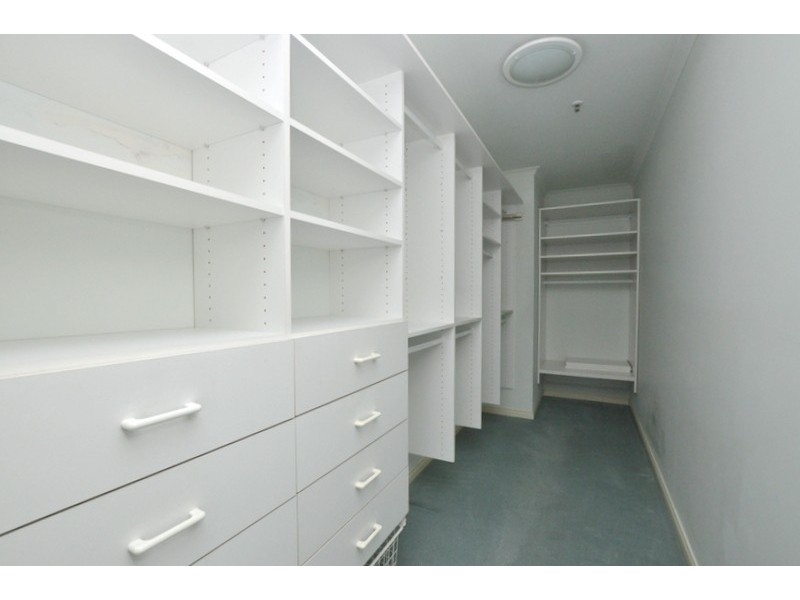 REF 24112/83 Queensbridge Street, Southbank VIC 3006