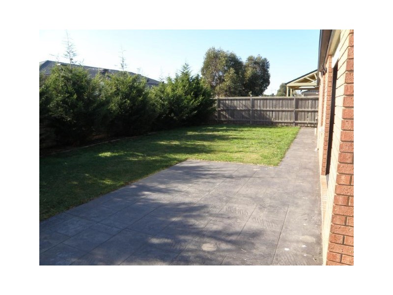 24 Hibiscus Crescent, Point Cook VIC 3030