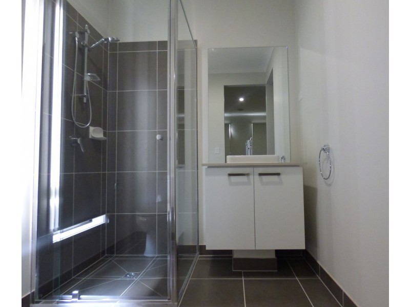 7 Toddington Avenue, Williams Landing VIC 3027