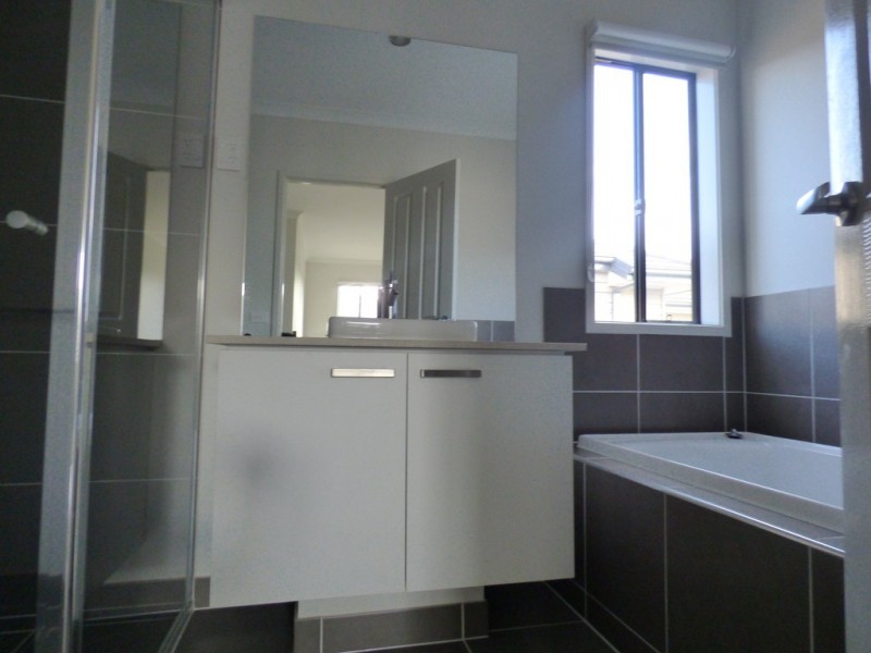 7 Toddington Avenue, Williams Landing VIC 3027