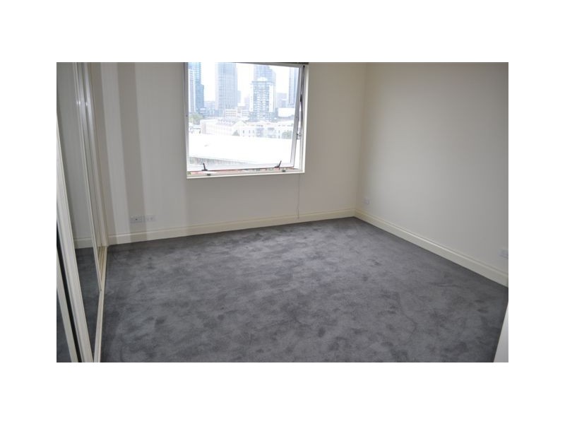 REF 24122/8 Wells Street, Southbank VIC 3006