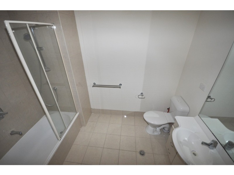 REF 24124/163 City Road, Southbank VIC 3006