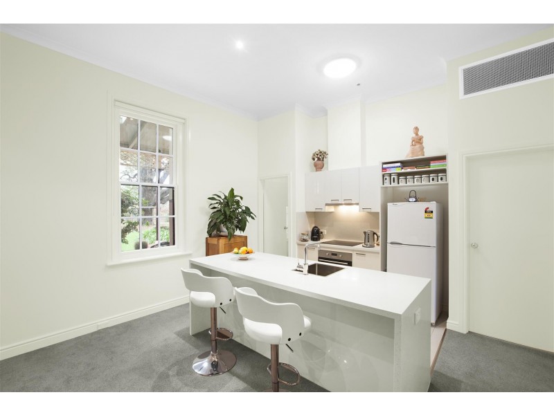 39 Wiltshire Drive, Kew VIC 3101