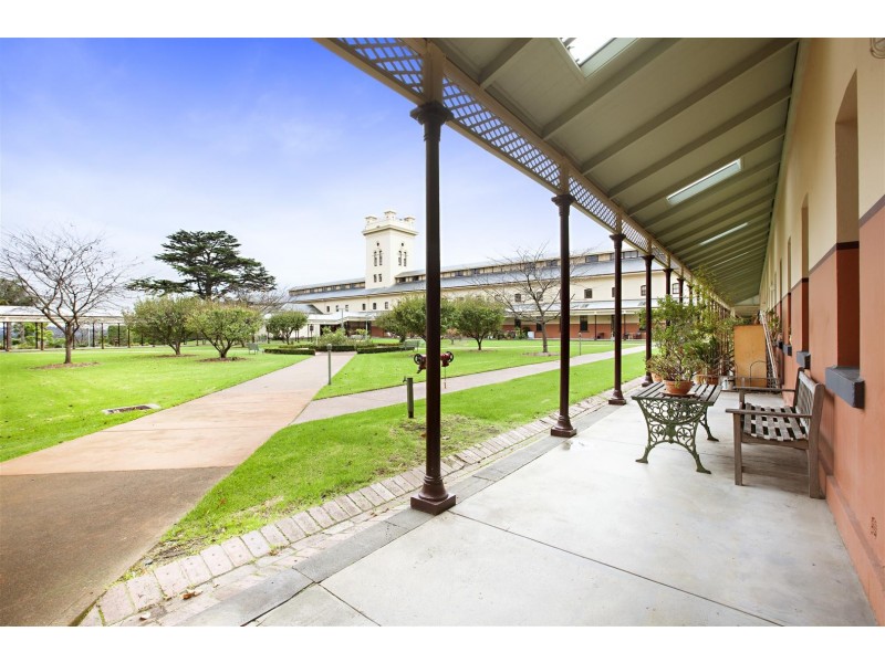 39 Wiltshire Drive, Kew VIC 3101