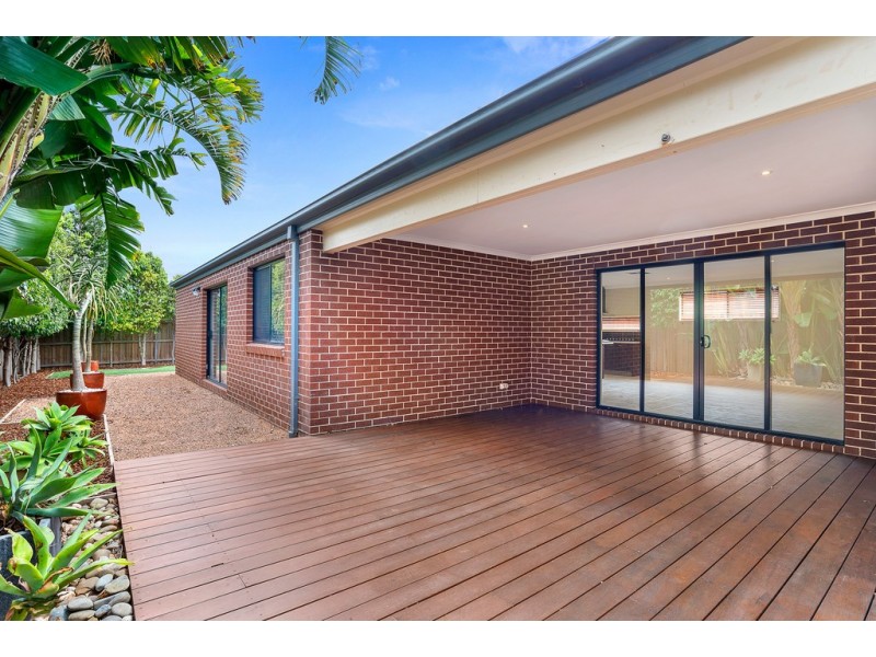 2 Hyacinth Place, Point Cook VIC 3030